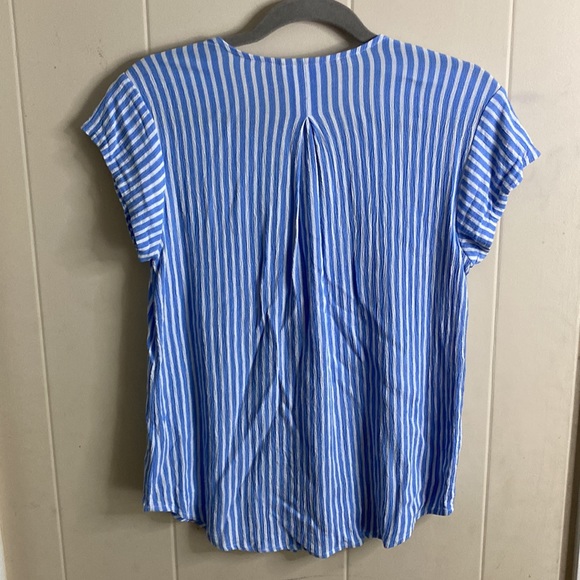 Liz Claiborne Blue and White Striped Blouse - Picture 2 of 8
